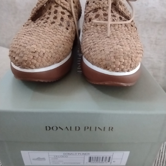 Donald Pliner Lilloco - Picture 6 of 9